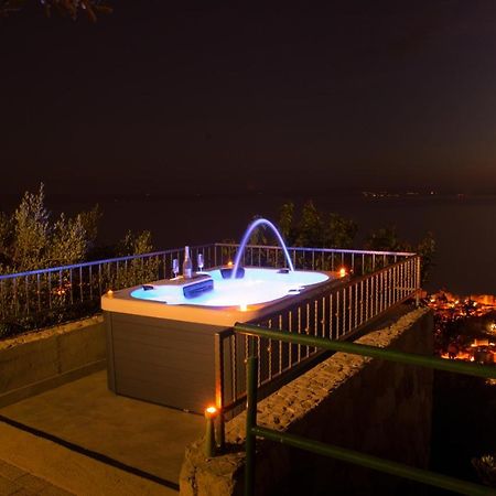 Villa Pelargonia Makarska Exterior photo