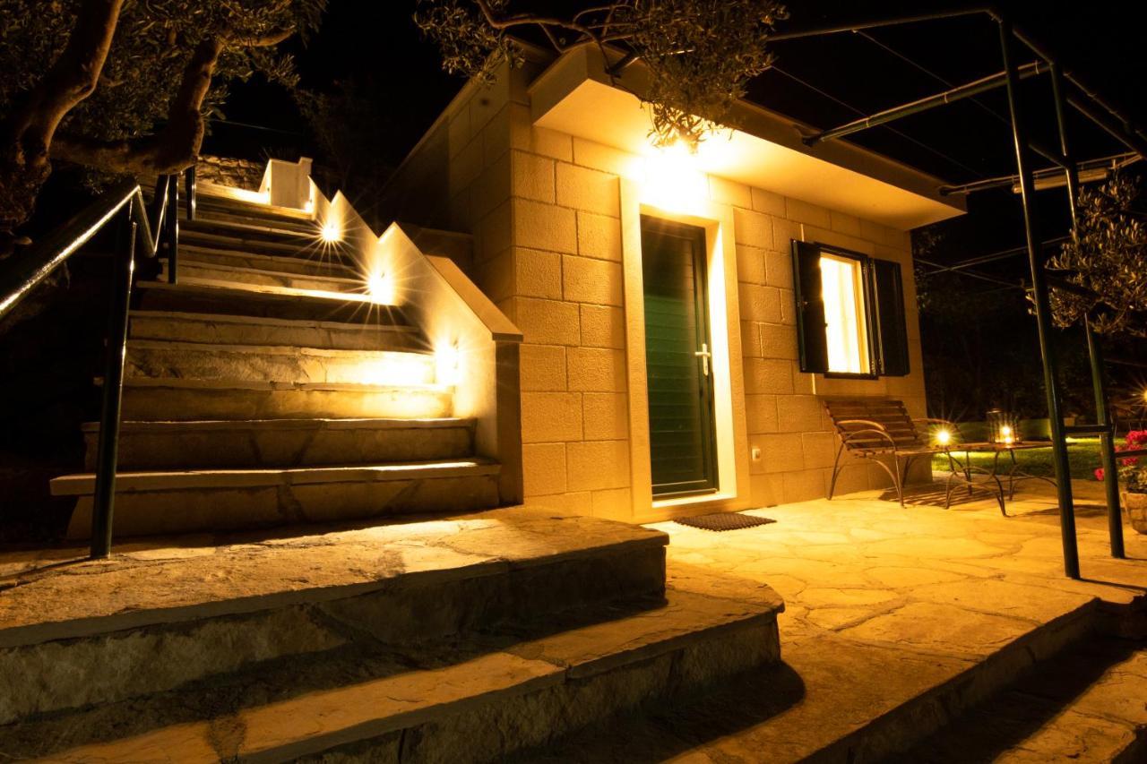 Villa Pelargonia Makarska Exterior photo